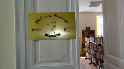 foto biblioteca franceza