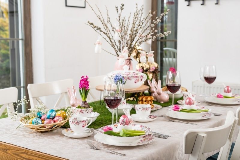 Cum se aranjează masa festivă de Paște