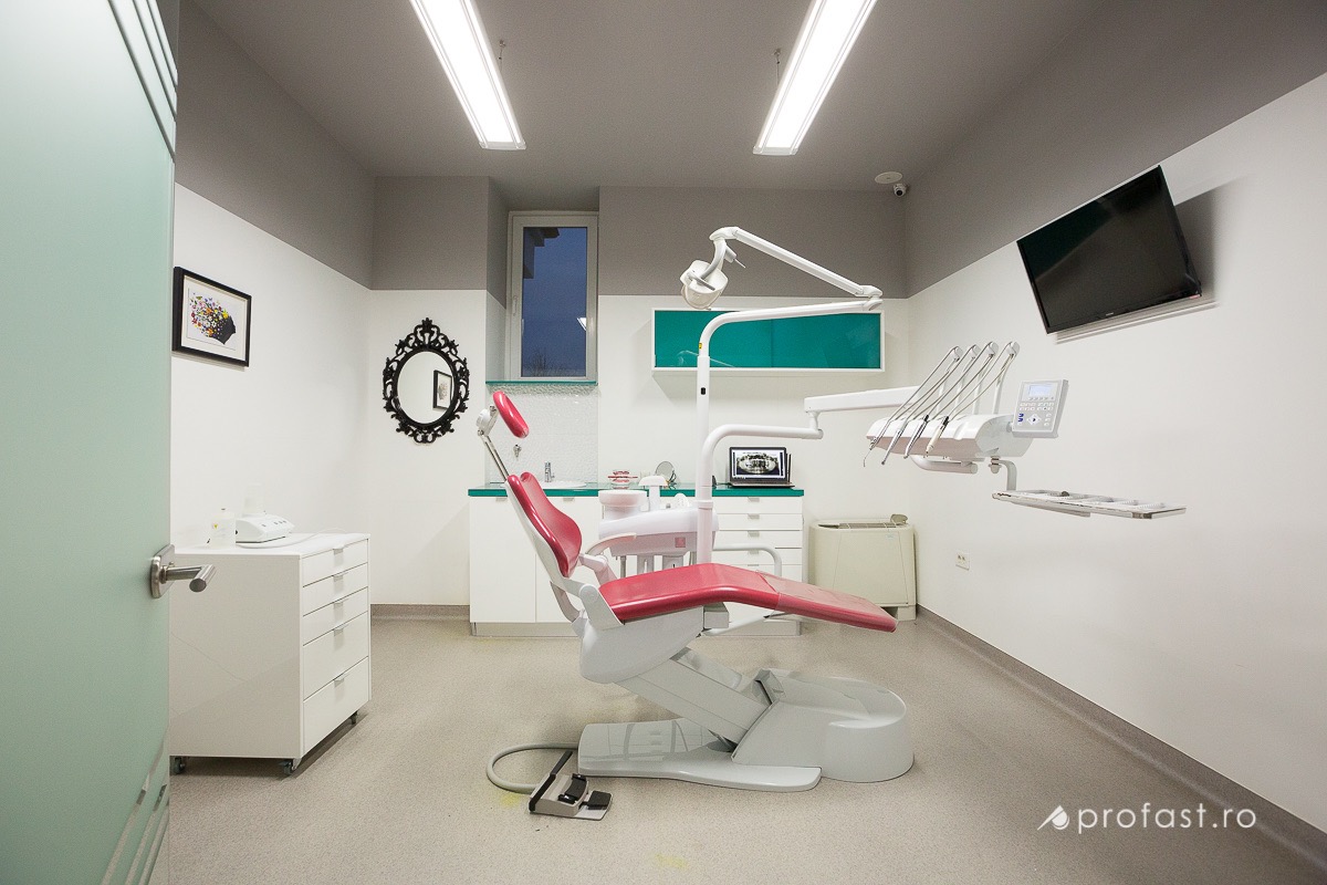 Clinică stomatologică în Brăila