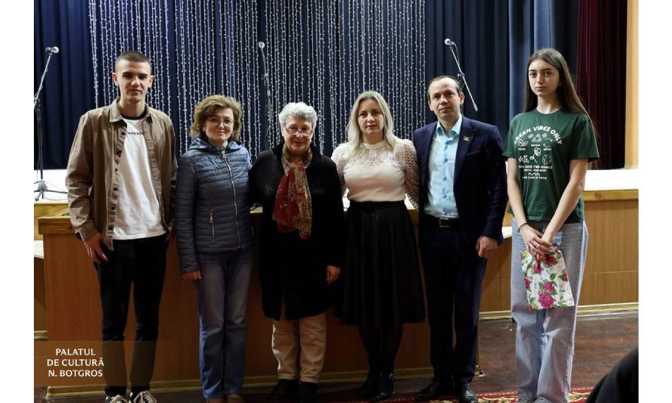 Trupa de teatru francofon a Colegiului Național ,,Nicolae Bălcescu”, evoluție cu succes pe scena din Cahul, la Festivalul de Teatru Francofon ,,Jeu des mots”